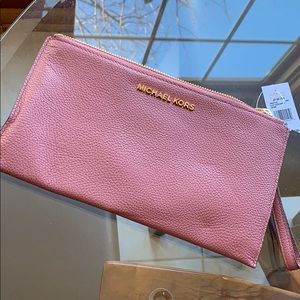 Michael Kors wristlet